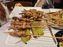 -华府九号海鲜烧烤大排档(龙域店)