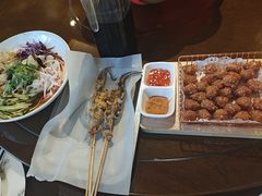 -东口码头·烧鸽子·鱼头泡饼·地方菜(金鹰悦城店)