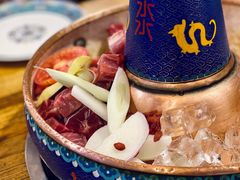 -毛辣果·贵州红酸汤牛肉火锅(西单店)