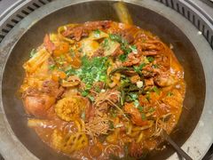 -山河屯铁锅炖鲜鹅·东北菜(开发区一店)
