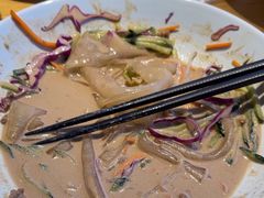 -关东小磨东北菜(上海长风大悦城店)