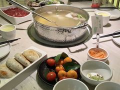 -左庭右院鲜牛肉火锅(浦江欢乐颂店)