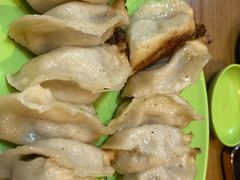 -锅贴王小吃(南大街店)