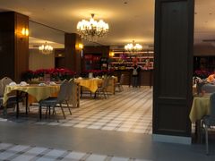 -鹏城人家海鲜酒家·23年老字号(较场尾店)