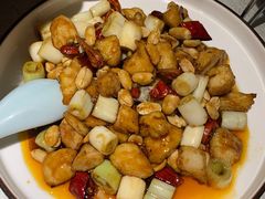 宫爆鸡丁-雲蜀龙阁·金牌水煮鱼(方庄店)