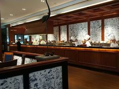 -八府香鸭·啫啫煲(华山路店)