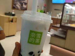 -奈雪的茶(花城汇中区PRO店)
