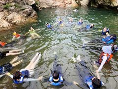 -安吉龙王山峡谷漂流