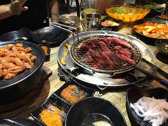 -哈哈碳都·牛肋条无限自助烤肉(台江万达店)