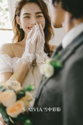 -雪中彩影婚纱摄影·微光艺术中心