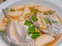 -荣小馆(椒江青悦城店)