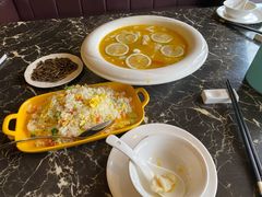 -金陵红鲤鱼餐厅(孝陵卫紫金山店)
