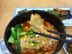 -霸蛮湖南米粉(亦庄力宝华联店)