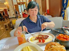 -马克西姆俄罗斯餐厅(通亚街店)