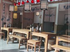 大堂-先启半步颠小酒馆(虹桥龙湖天街店)