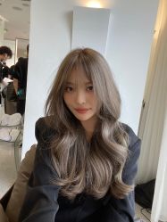 -AYO SALON