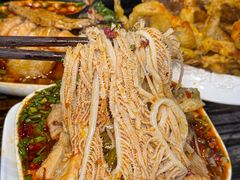 -老船舫·现做活鲜鱼馆(东郊记忆店)