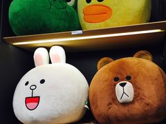 -LINE FRIENDS Garosu-gil Flagship Store