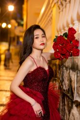 -现代经典婚纱摄影