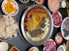 -沸炉重庆老火锅(军事博物馆店)