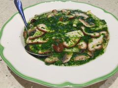 荠菜炒双菇-阿莉餐厅(枣阳路店)