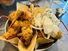 炸鸡翅一半一半-富乐满韩国正宗炸鸡韩国料理(虹泉路店)