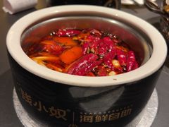 -钱小奴海鲜自助黑金店(杭州滨江龙湖店)