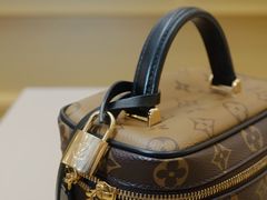 -109度二手奢侈品手表包包珠宝回收(新天地店)