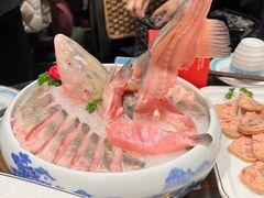 -小天鹅火锅·一线江景洪鼎旗舰店(洪崖洞店)