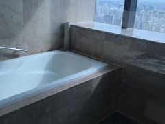 -上海龙之梦万丽酒店