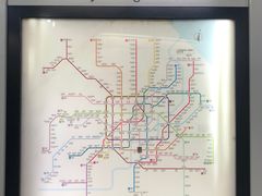 -陆家浜路(地铁站)