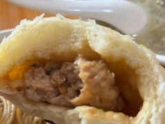 蟹黄包-兴国长鱼汤店