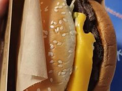 安格斯MAX厚牛培根堡-麦当劳(坂田分店)