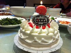 鲜奶蛋糕-红宝石·鲜奶小方·海派西点房(南丹店)