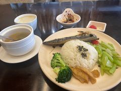 -巷语私房料理(华一实业大厦店)