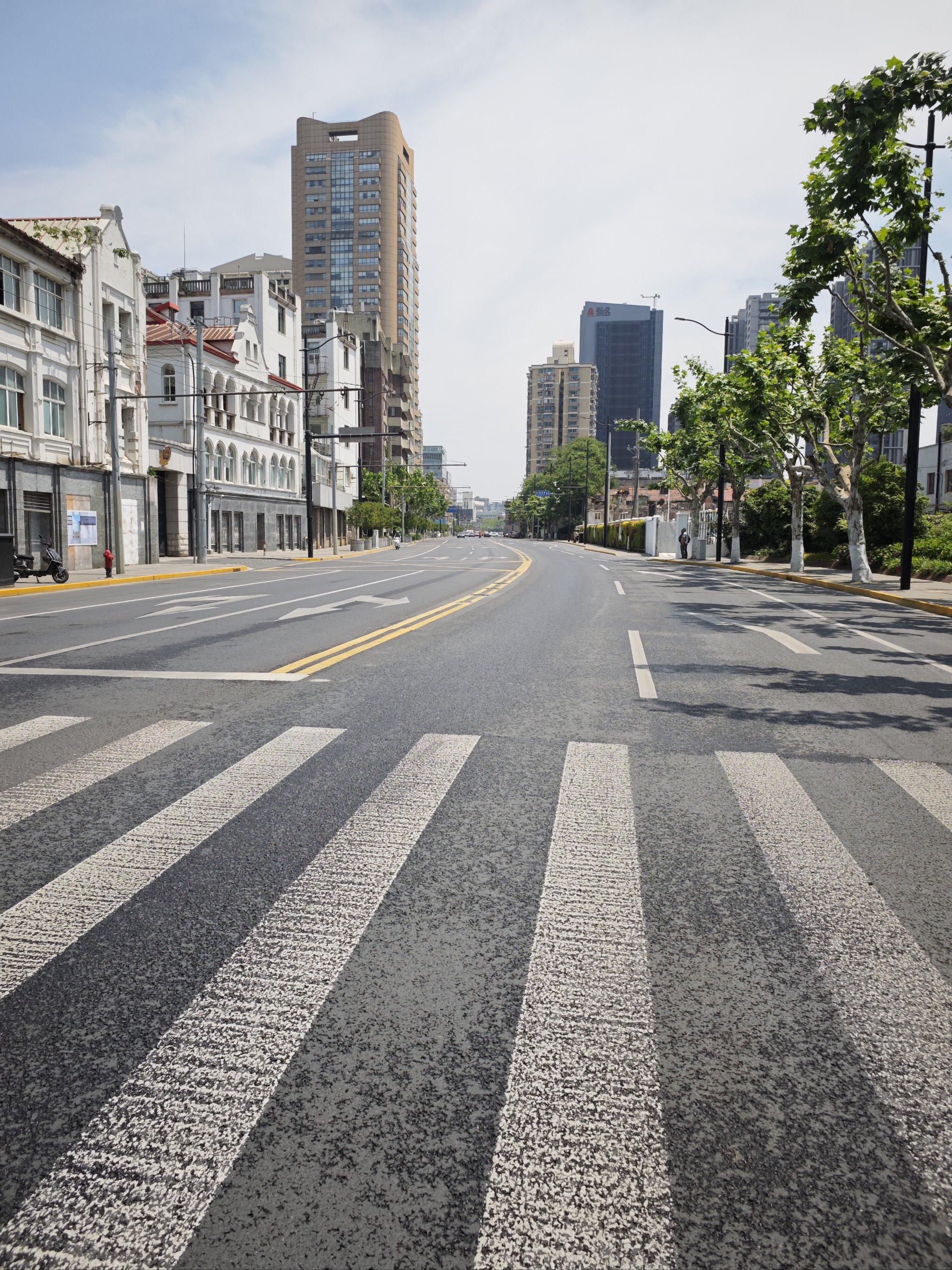 马路背景图片真实图片