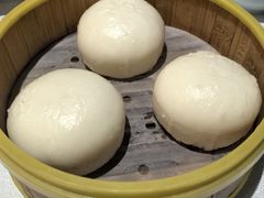 奶黄流沙包-蔓兰家的四季S0餐厅·融合菜(当代MOMA店)