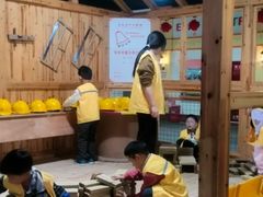 -成都星期8小镇(江宁南路店)