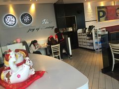 -必胜客(武汉欢乐谷店)