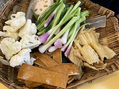 -石灰市老火锅(北滨路店)