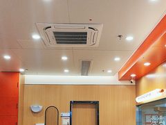 -塔斯汀中国汉堡(浦东绿地东海岸店)