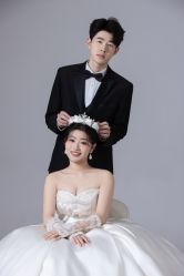 -MAO亲爱的猫婚纱摄影工作室