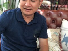 -桉树林A coffee 森林餐厅(三圣乡店)