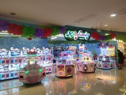 -莫莉幻想儿童乐园(深圳南山欢乐颂店)