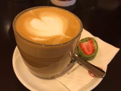 拿铁咖啡-COSTA COFFEE(济南振华商厦店)