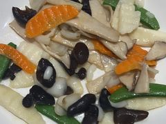 -沪华海鲜大酒楼(南汇店)