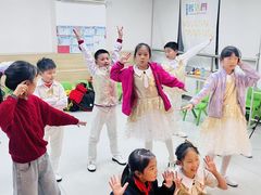 -蓝话筒·少儿成人演讲口才·主持朗诵·戏剧表演(大华第一坊店)