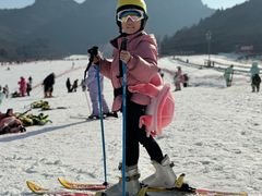 -济南卧虎山滑雪场