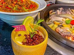 -陈大锅·岳阳鱼馆·地道岳阳菜(美食街店)