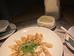 -穹六人间 people 6(岳阳路店)